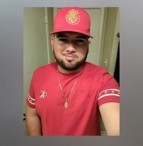 Meet your Posher, Luis